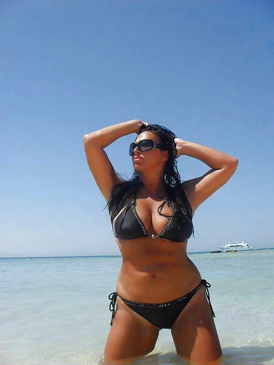25P Serbian Milfs II