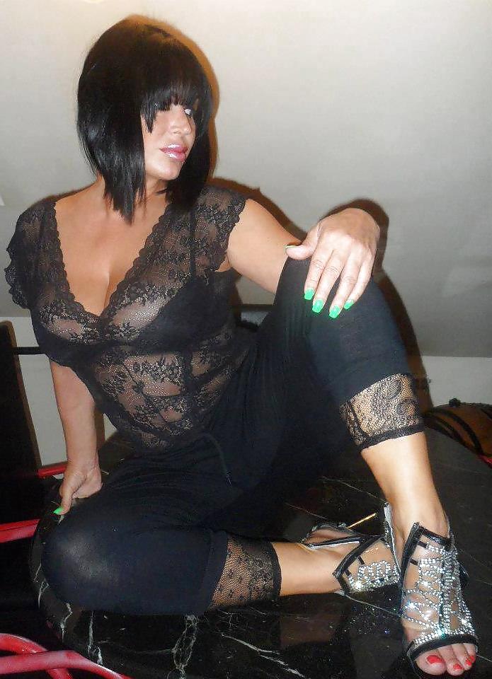 25P Serbian Milfs II