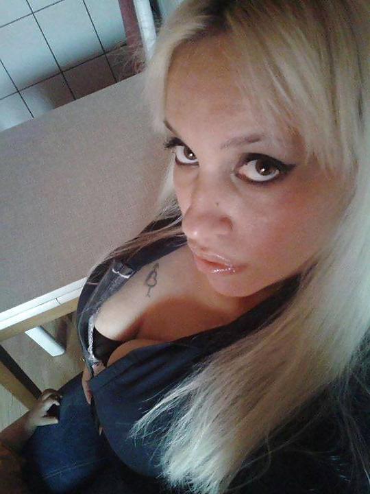 25P Serbian Milfs II