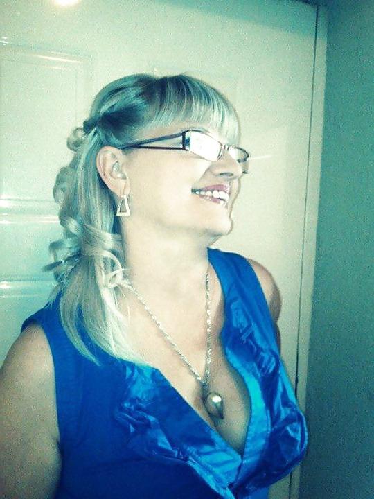 25P Serbian Milfs I