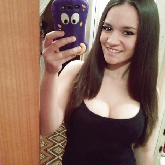 25P Andjela - Serbian slut