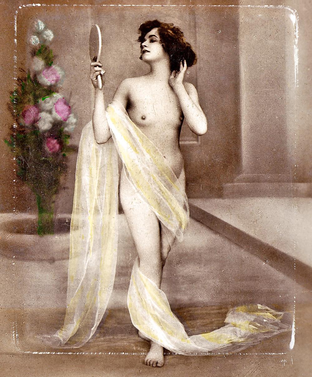 25P French Postcards