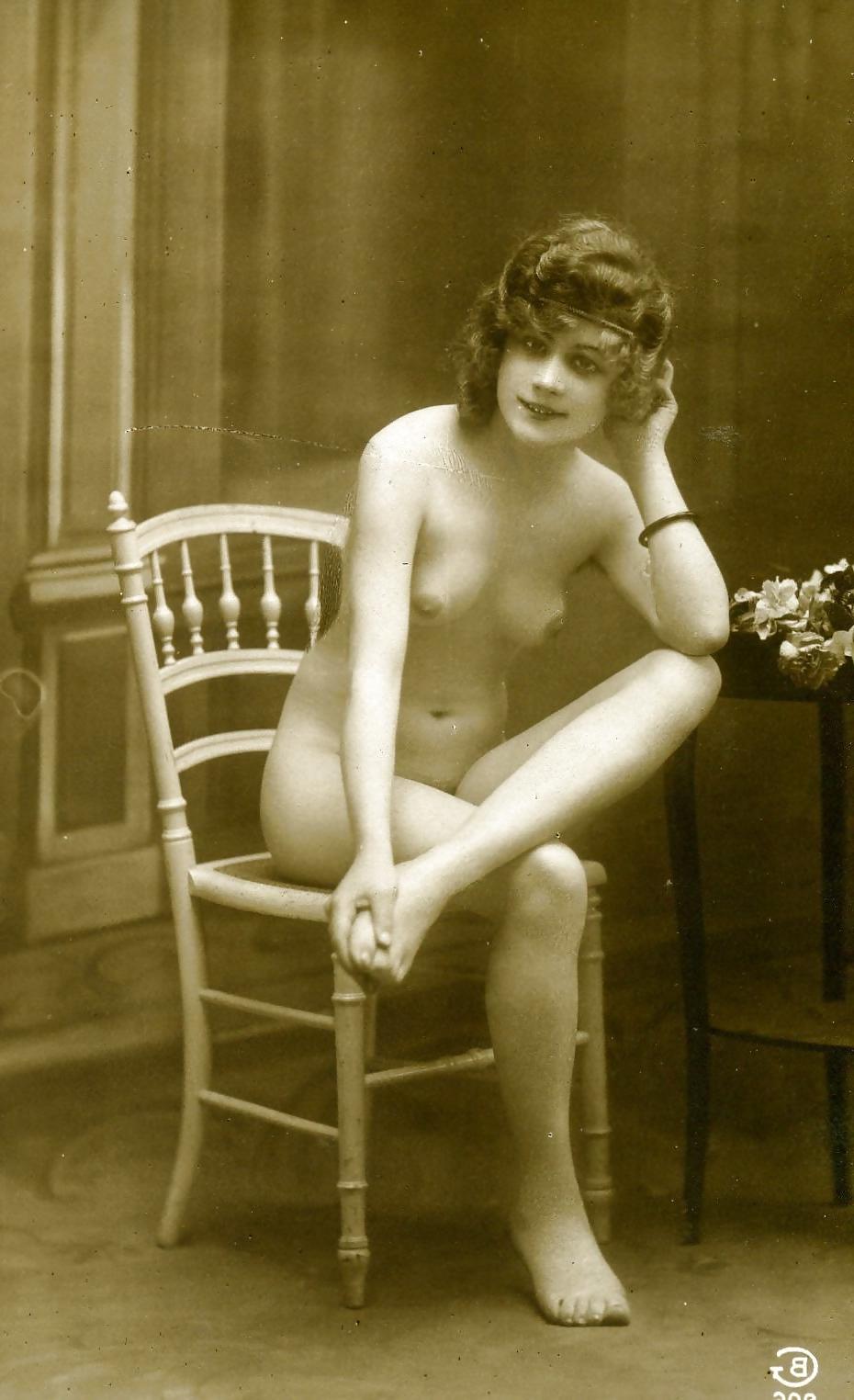 25P French Postcards