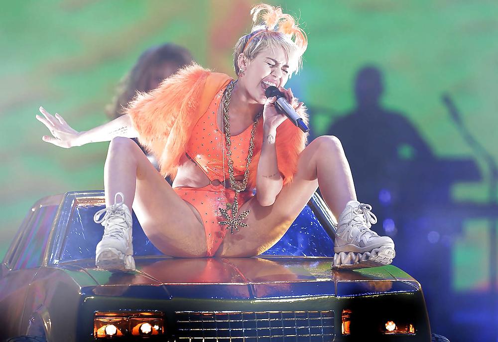 12P Miley Cyrus - Dirty Teen Whore to Fuck