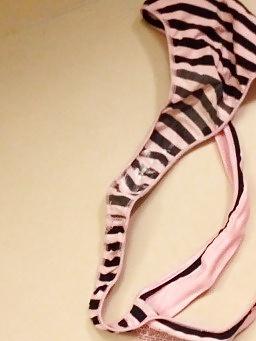 25P Dirty Underwear & Wet Pussy