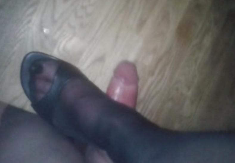 14P Footjob Album
