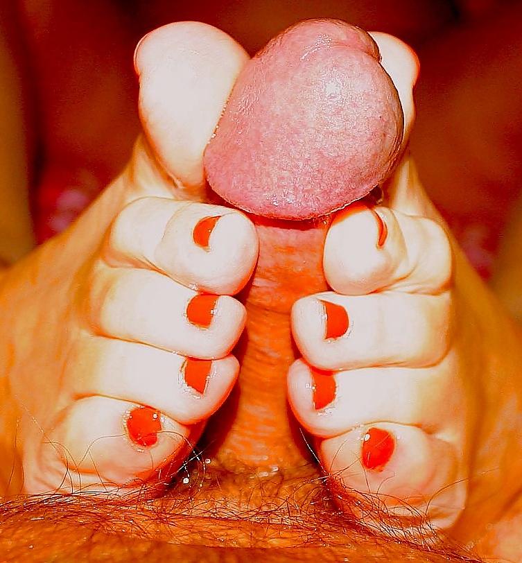 25P More Footjobs!
