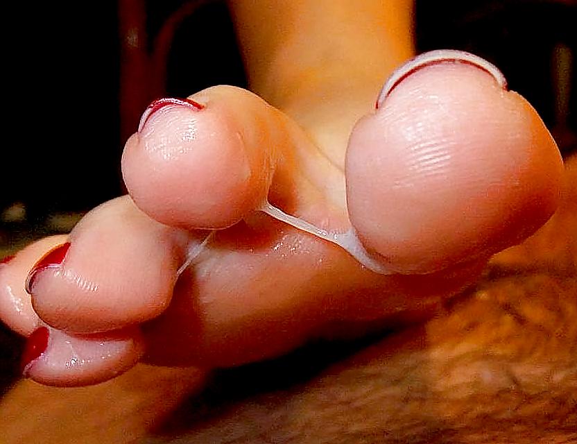 25P More Footjobs!
