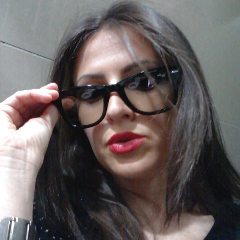 25P Beautiful serbian girls