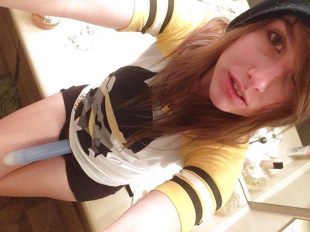 25P Sensual Strap-on Girls