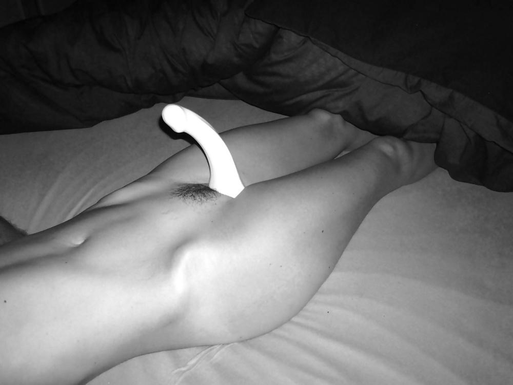 25P Sensual Strap-on Girls