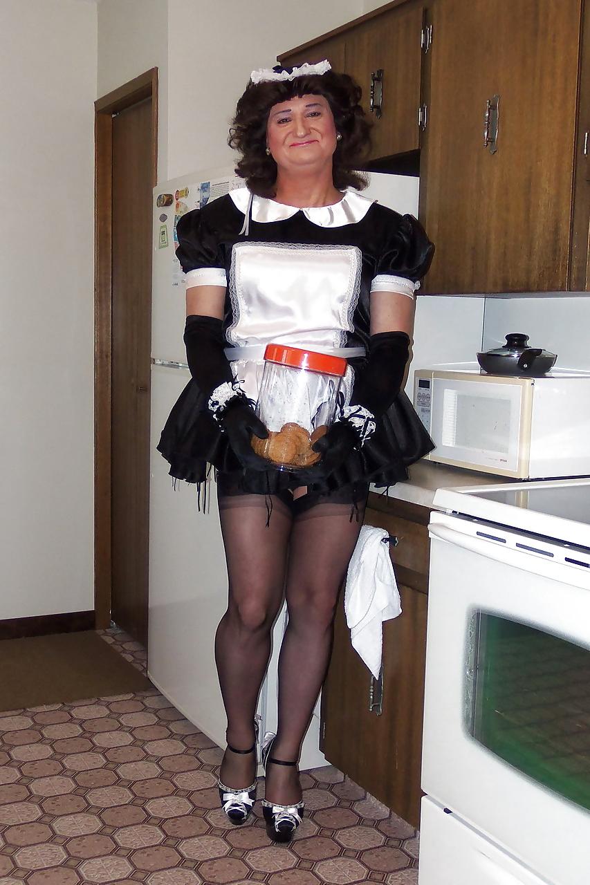 25P Barbee the French Maid