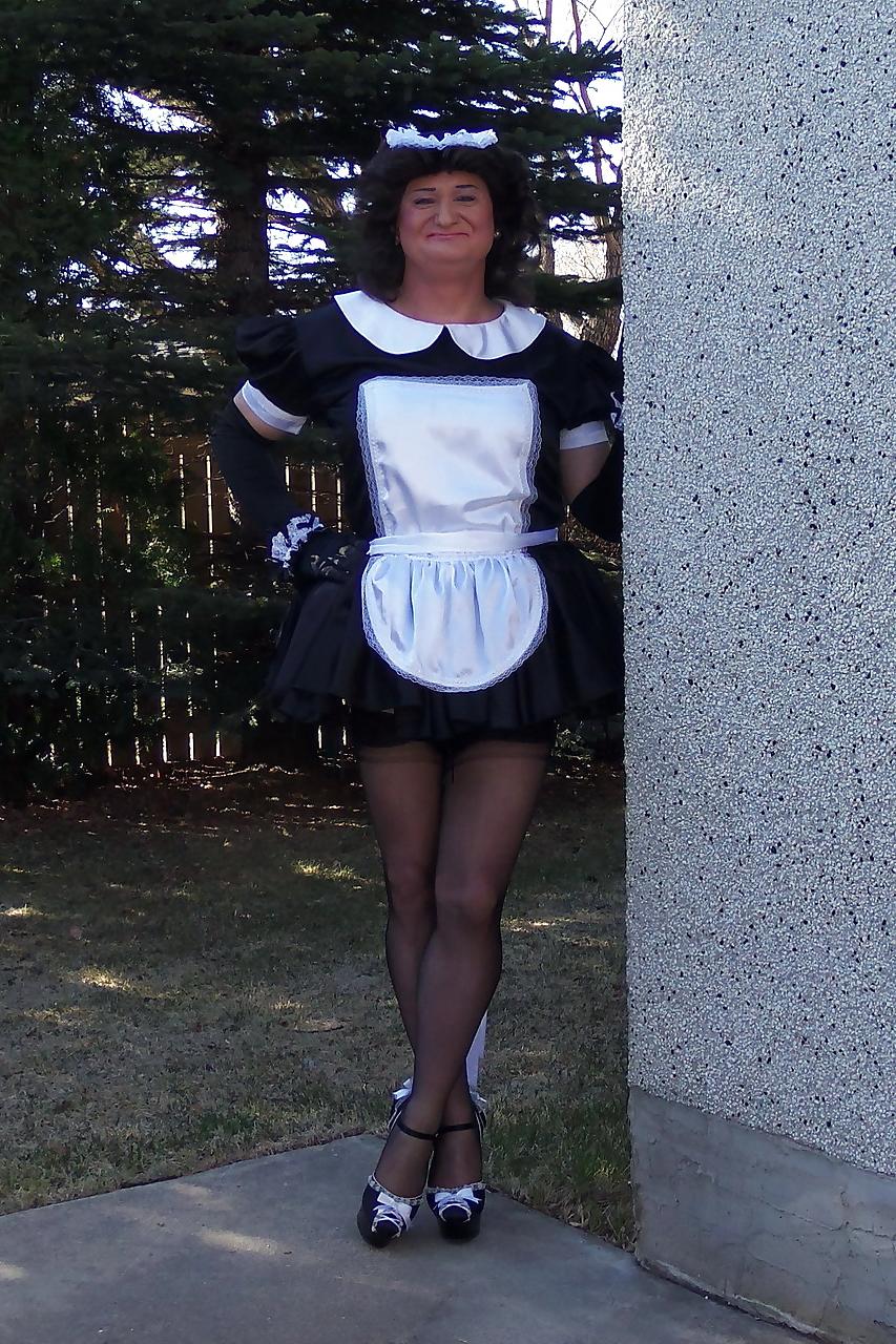 25P Barbee the French Maid