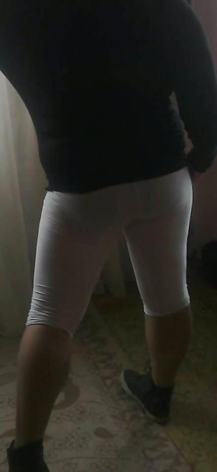 12P Serbian Mom Marija 36 Years Old