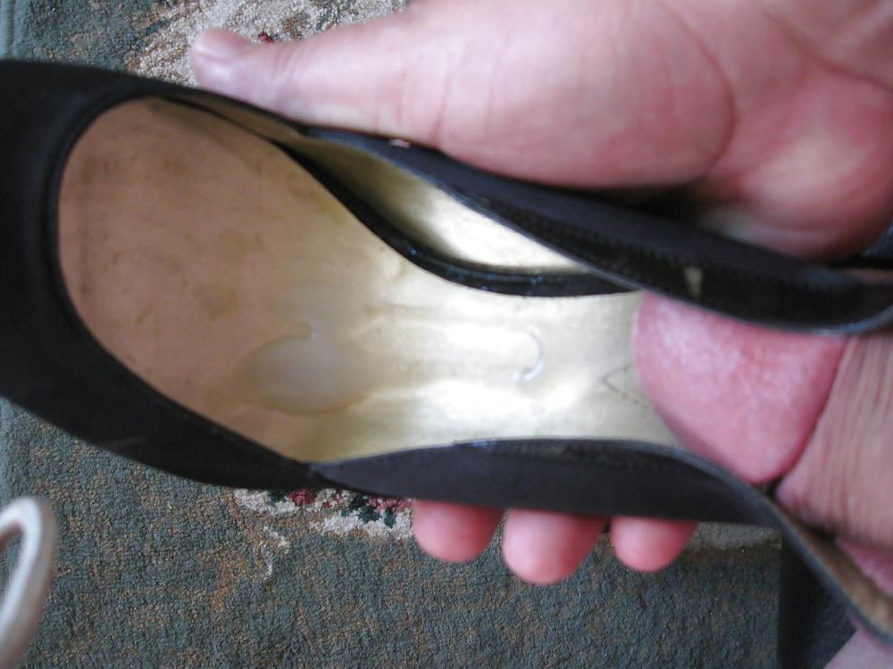 25P Love Dirty Panties & Shoes