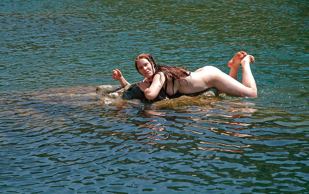 18P The little mermaid underwater 5