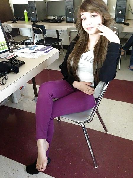22P Lil Sweetheart Has Huge Tits