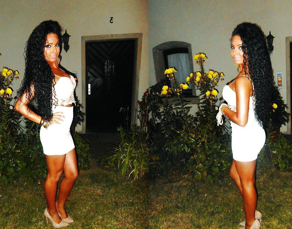 15P Turkish girls! Which one makes yor dick hard?