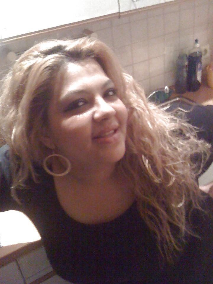 17P Turkish Blondes! Dirty comments please!