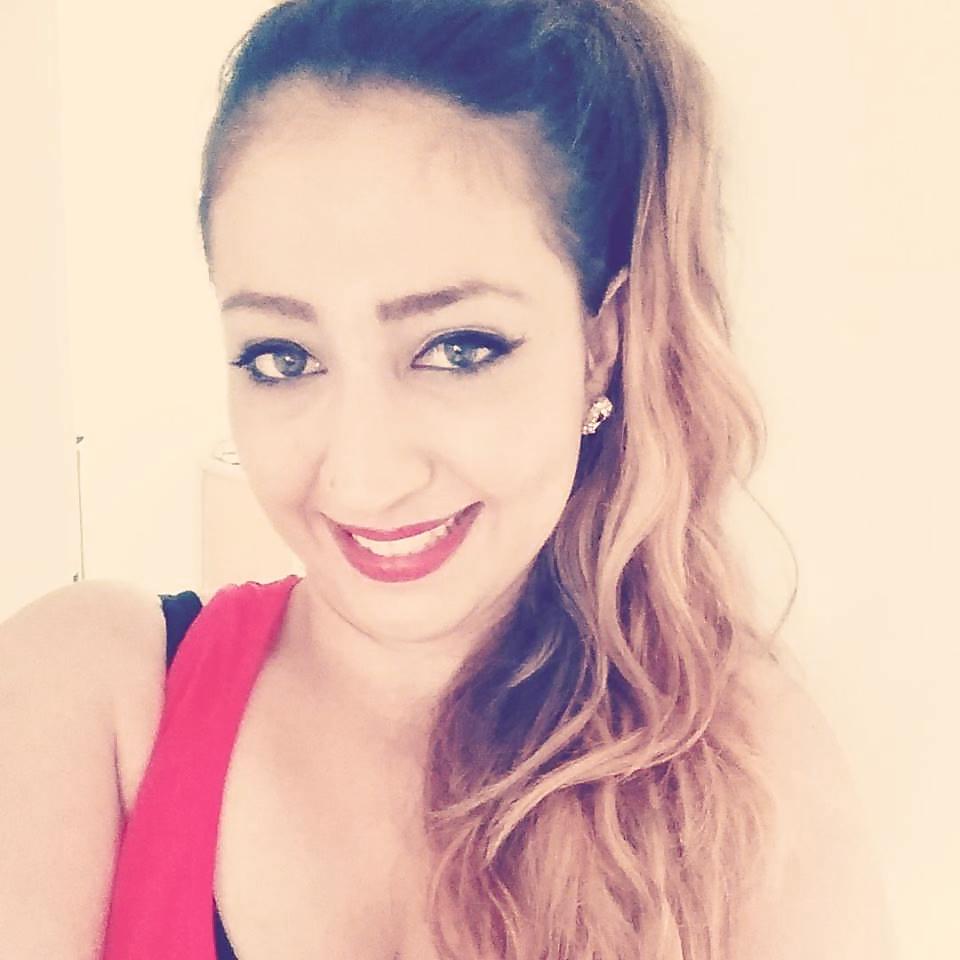 17P Turkish Blondes! Dirty comments please!