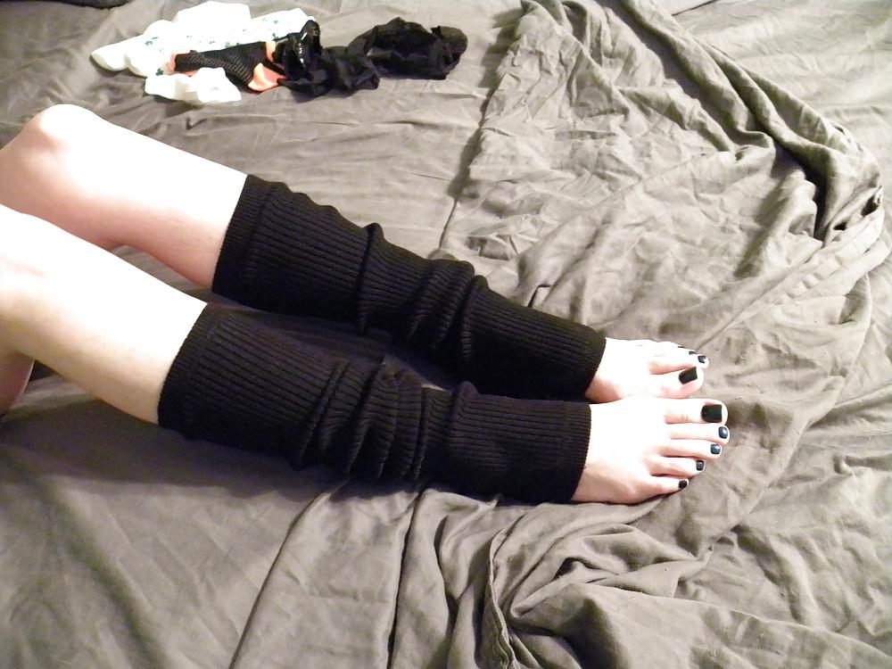 9P Wife's Feet and Footjob