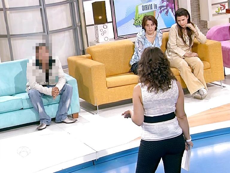 25P Yolanda Vazquez spanish presenter and has the big ass