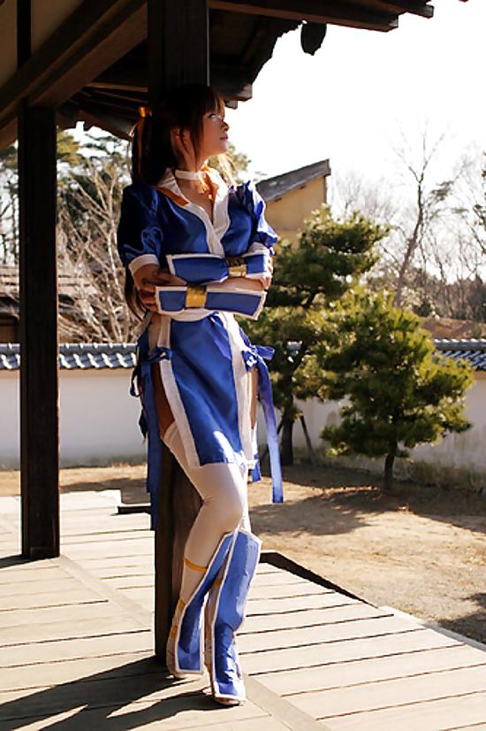 20P Kasumi (DOA cosplay)