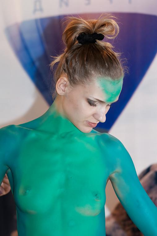 25P BODY PAINT
