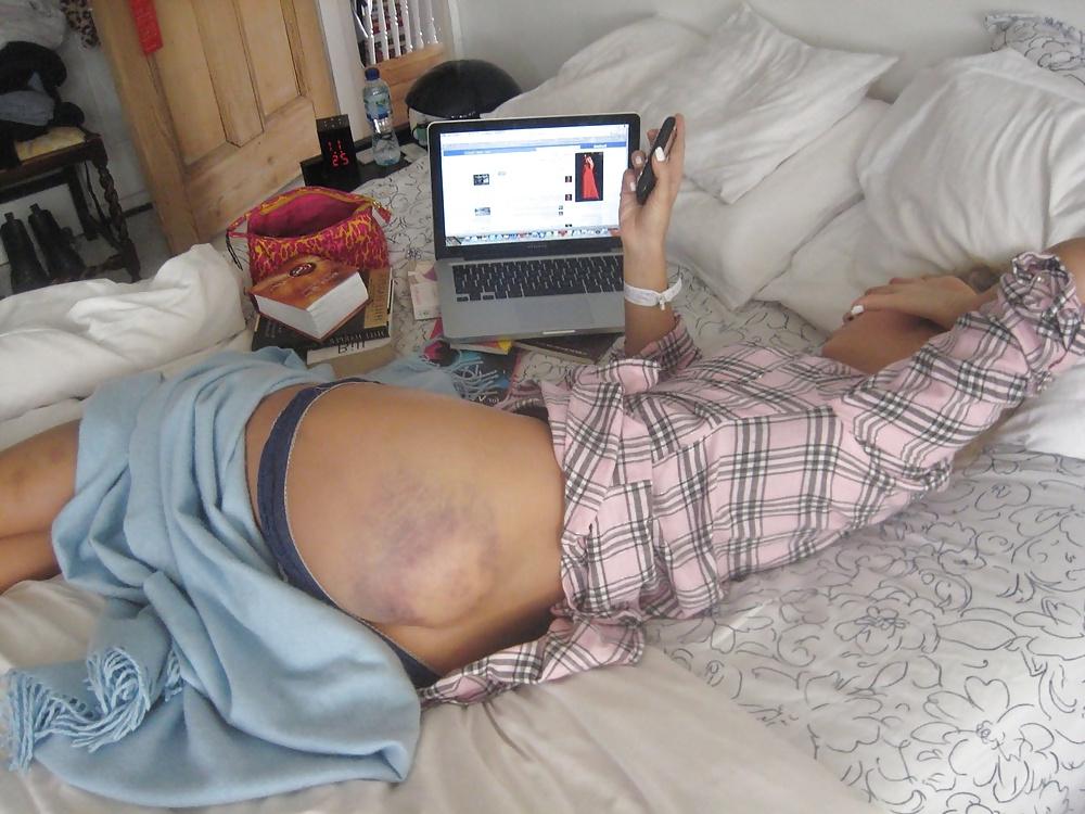 20P Pyjama and Bedroom Spanking