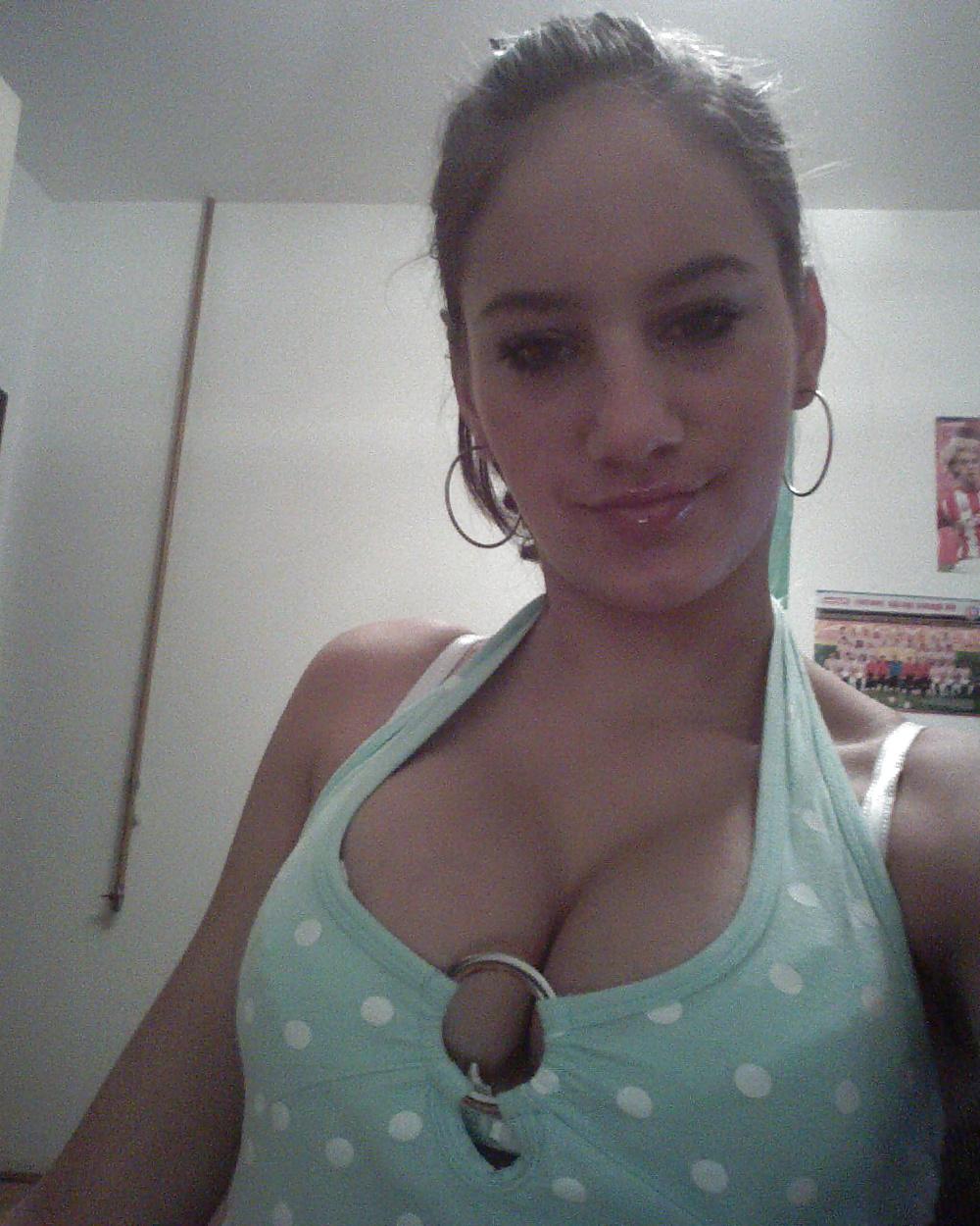 22P Sexy Serbian girls 6