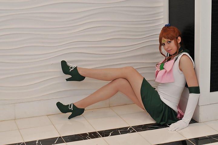 21P Sailor Jupiter Cosplay Girls