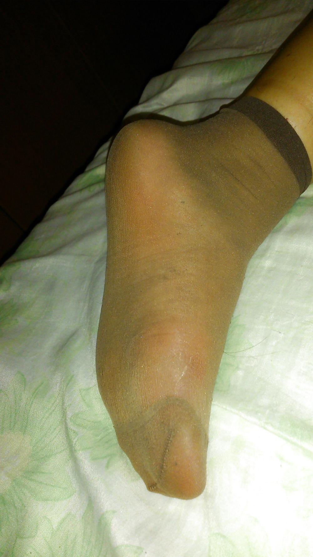 25P Drunk girlfriend in nylon sock