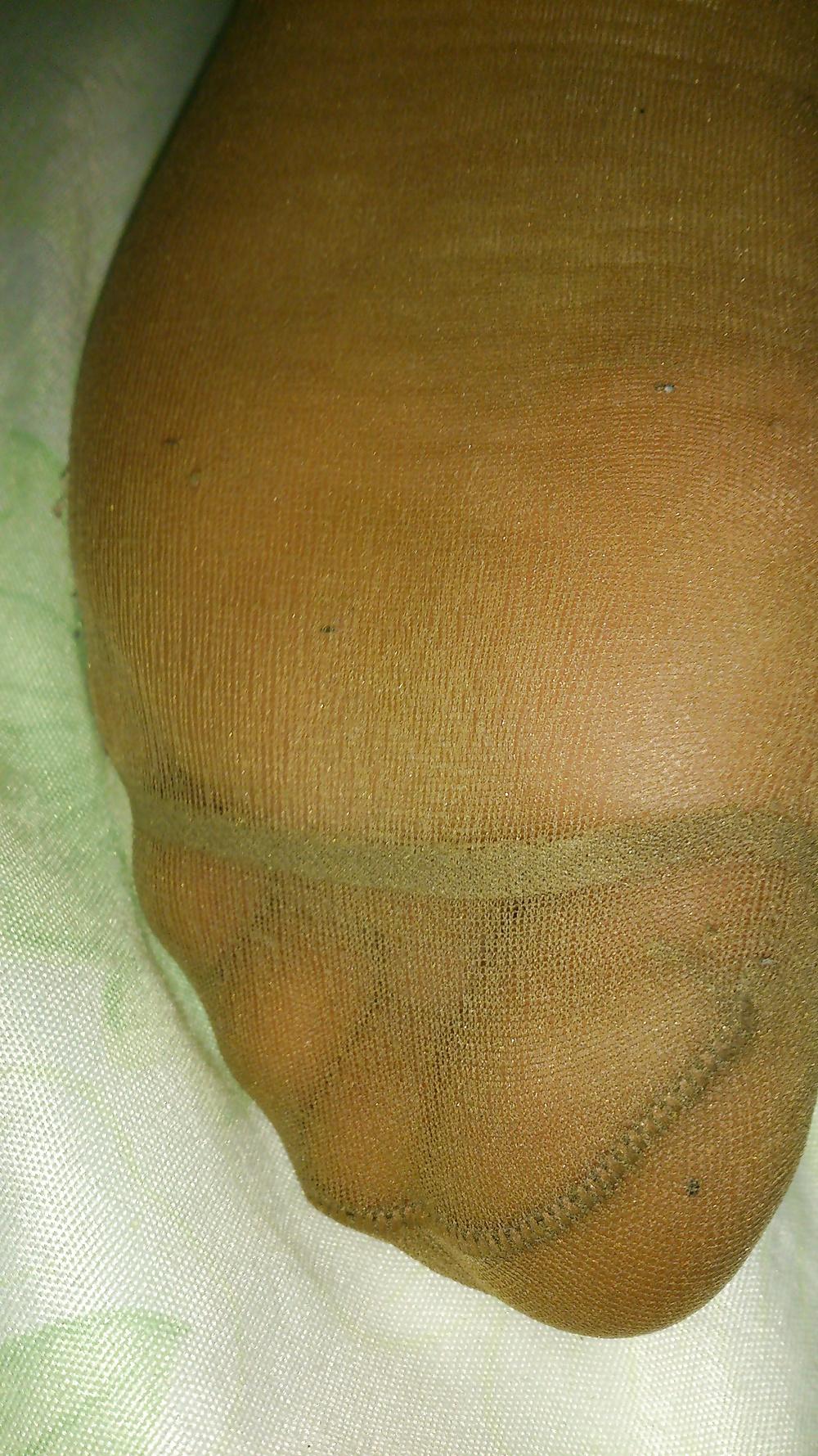 25P Drunk girlfriend in nylon sock