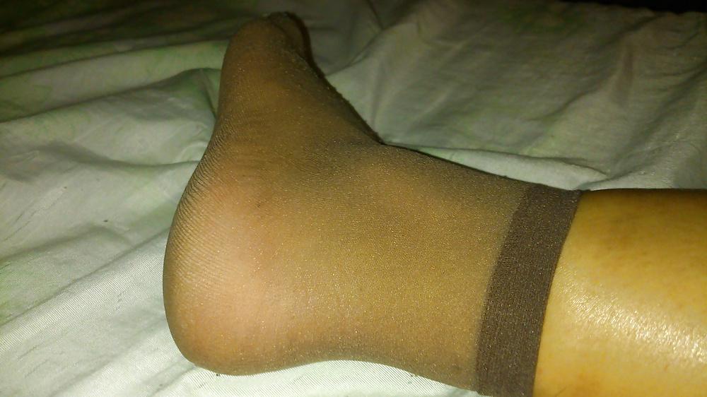 25P Drunk girlfriend in nylon sock