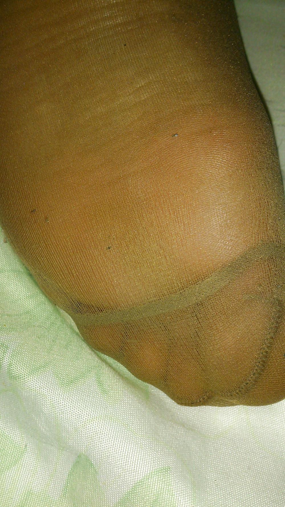 25P Drunk girlfriend in nylon sock