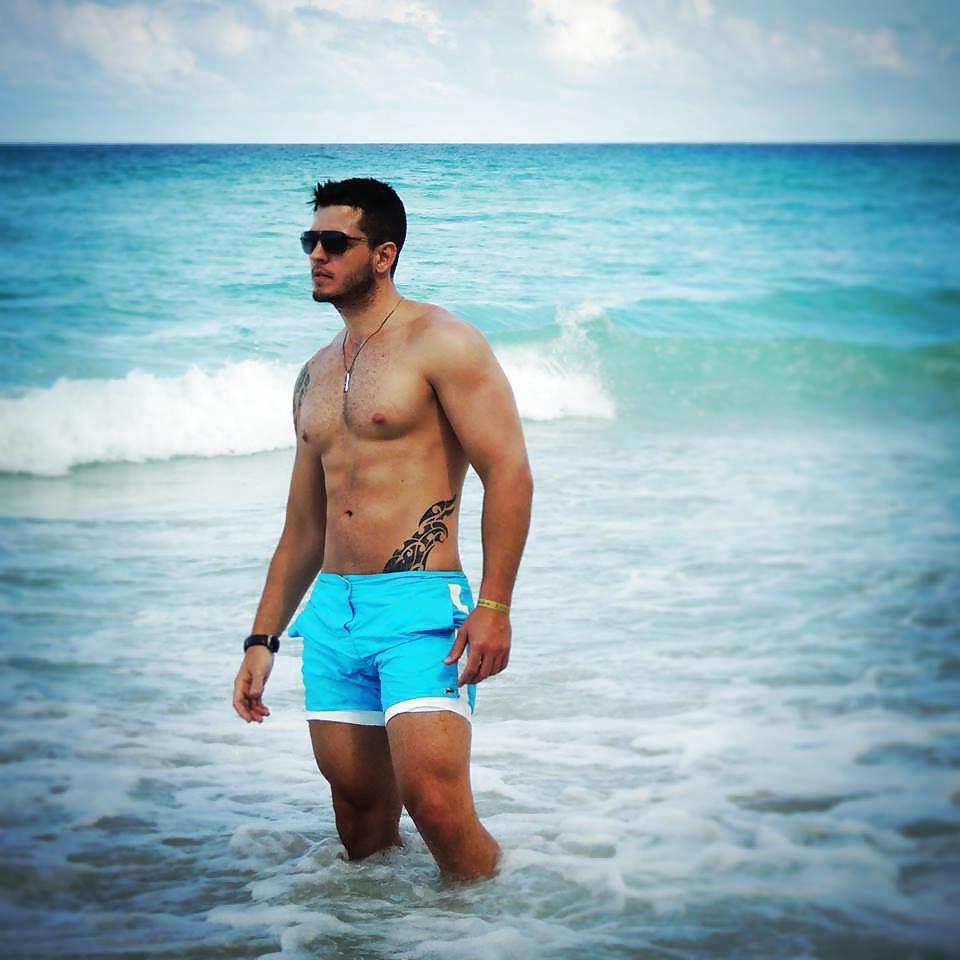 25P Pakistani & Indian models