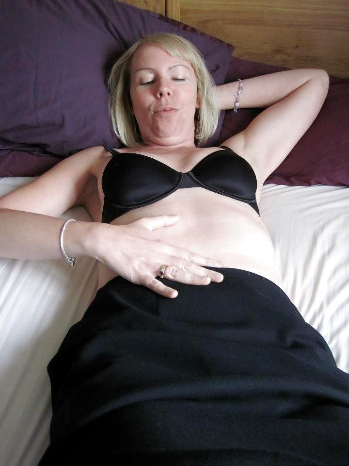 24P Jayne in Corset