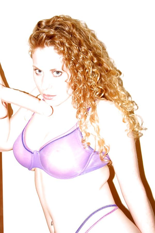 25P Kira the Little Redhead 88
