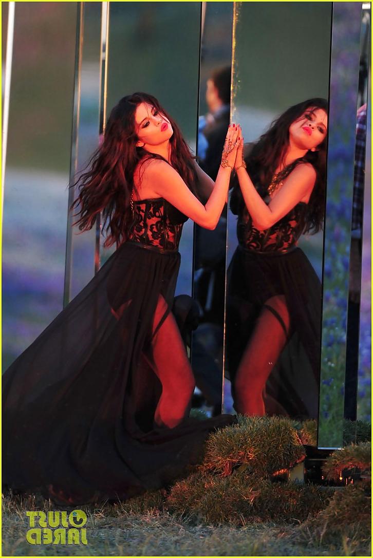 19P Selena Gomez - Hot Latin Slut for a hard Fuck