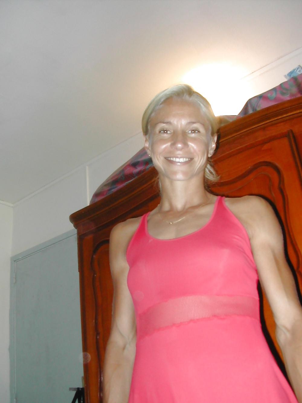 25P French Skinny Mom