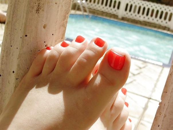 25P Foot Fetish 9