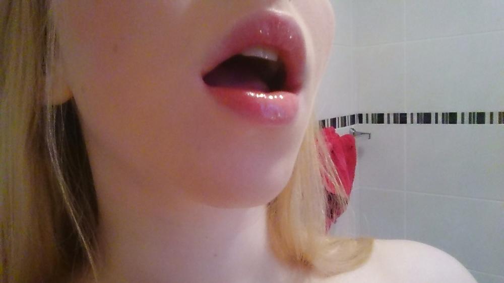 25P Thick and busty again