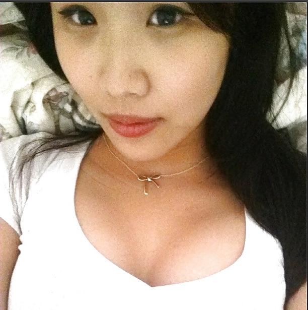 25P KireiAutumn (TWITCH TV BUSTY SLUT)