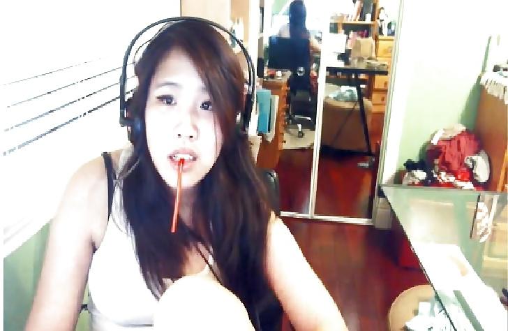 25P KireiAutumn (TWITCH TV BUSTY SLUT)