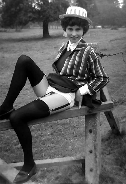 9P Nylons Beauty 1960s 6th Form Girls