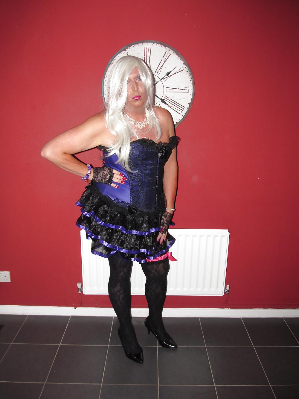 21P My new purple corset & Tu Tu