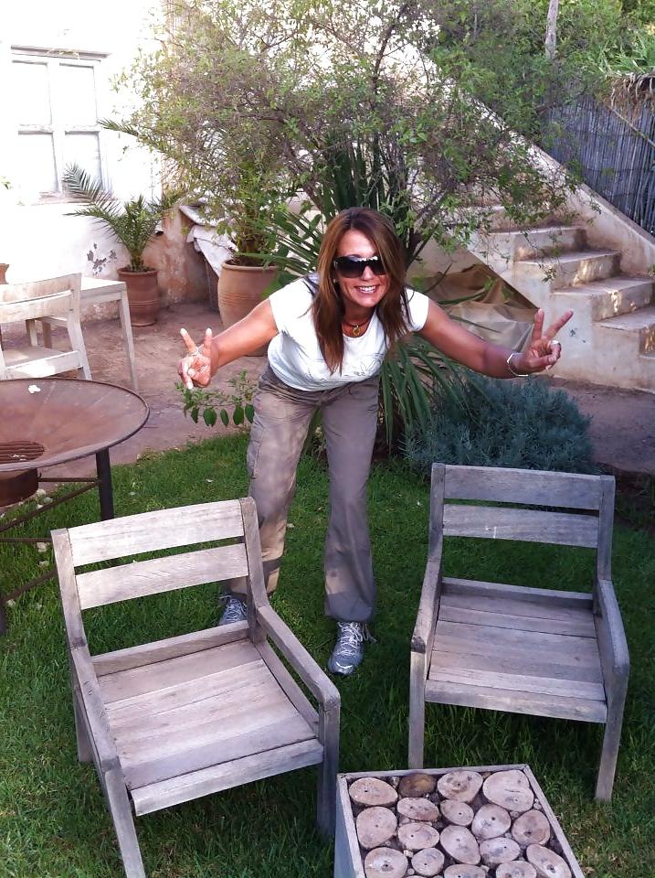 25P Kate une milf a remplir de sperme