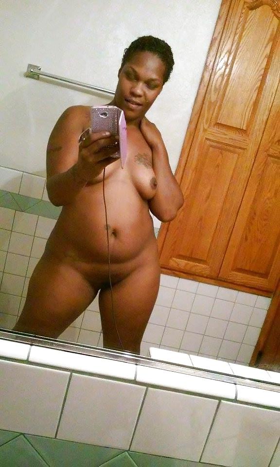 12P Black beauty nudies
