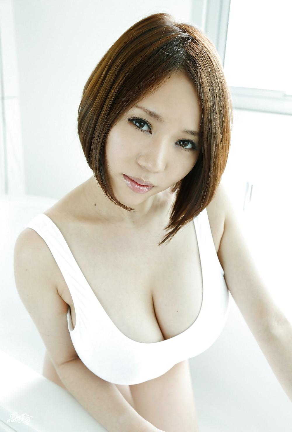 25P Japanese swimsuit 17