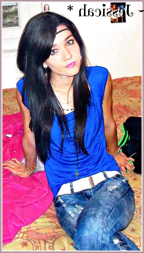 15P Jessica une belle petite pute a defoncer